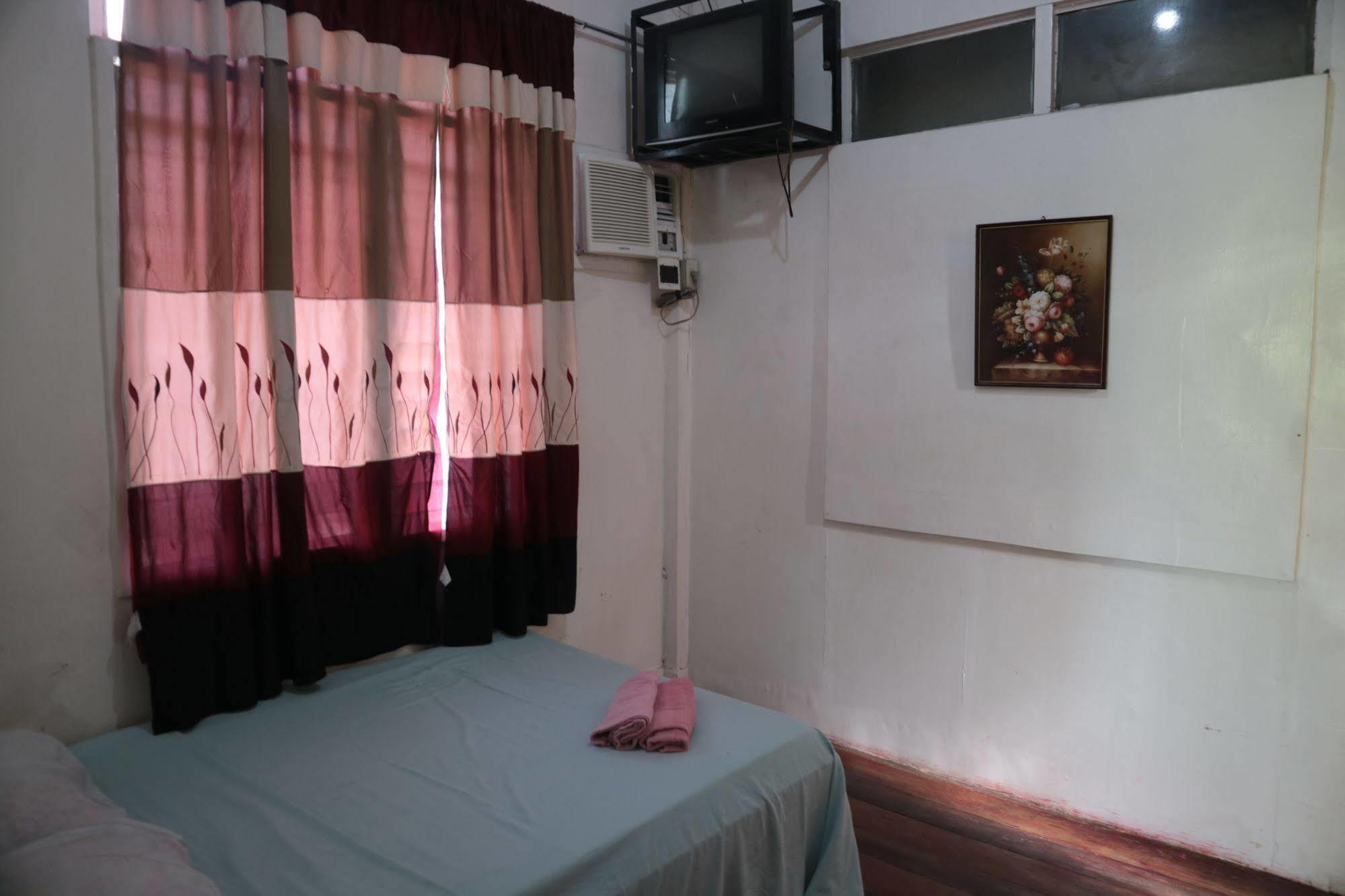 Newport Oak Pension Inn Tagbilaran City Luaran gambar
